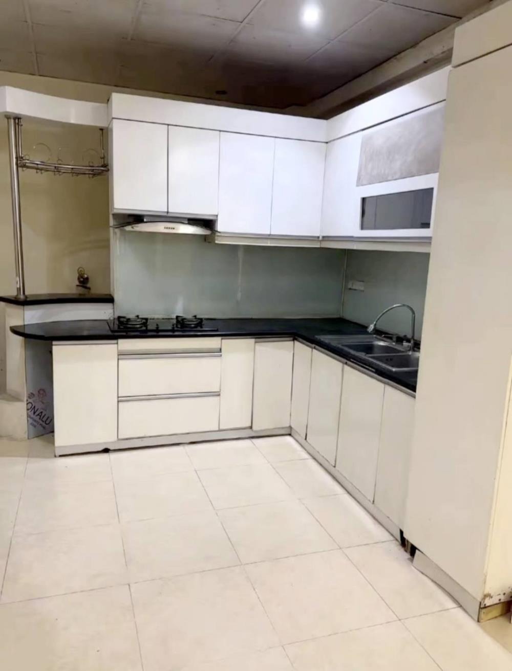 Trần Cung 39.4m² 6 Tầng, Mặt Tiền Rộng, Ô Tô Vào Nhà - Giá 13.5 Tỷ