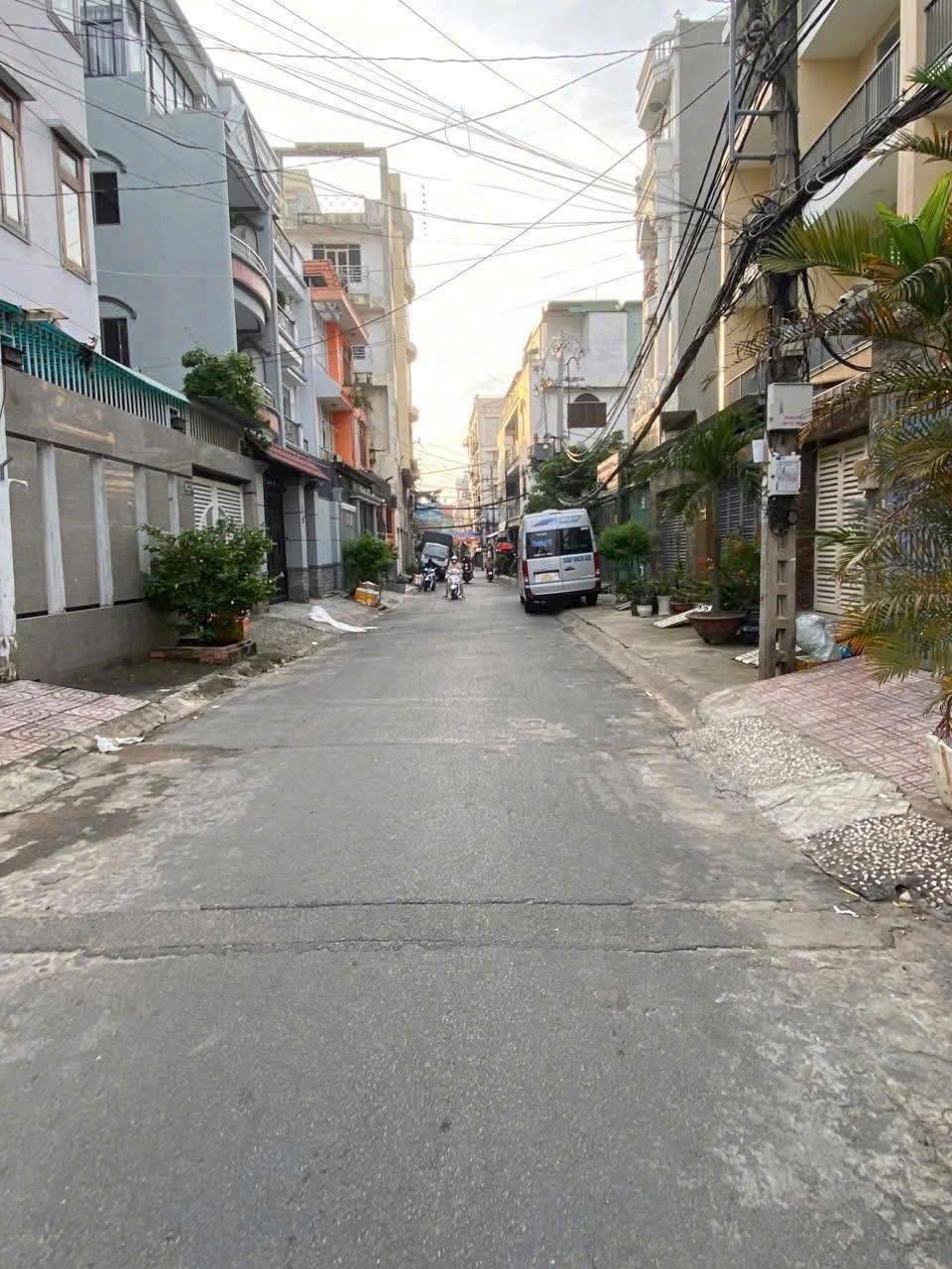 🏡 Cho Thuê Nhà Nguyên Căn Đinh Bộ Lĩnh, Bình Thạnh - 7 Phòng Ngủ, Vị Trí Đắc Địa
