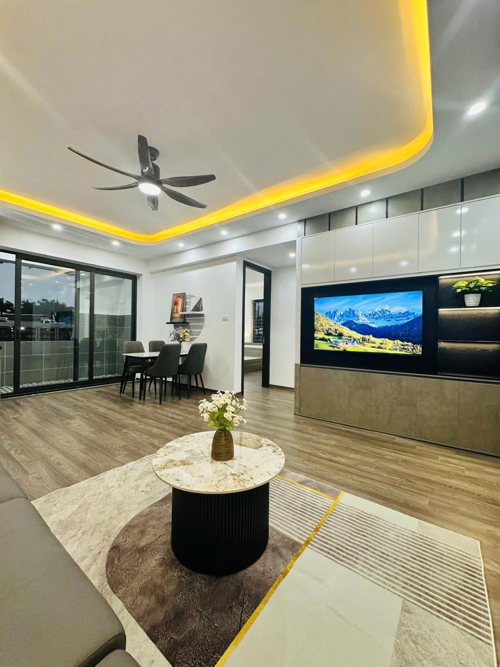 Căn hộ 3PN CT4A1 Bắc Linh Đàm: Thiết kế hiện đại, View đẹp, Giá tốt