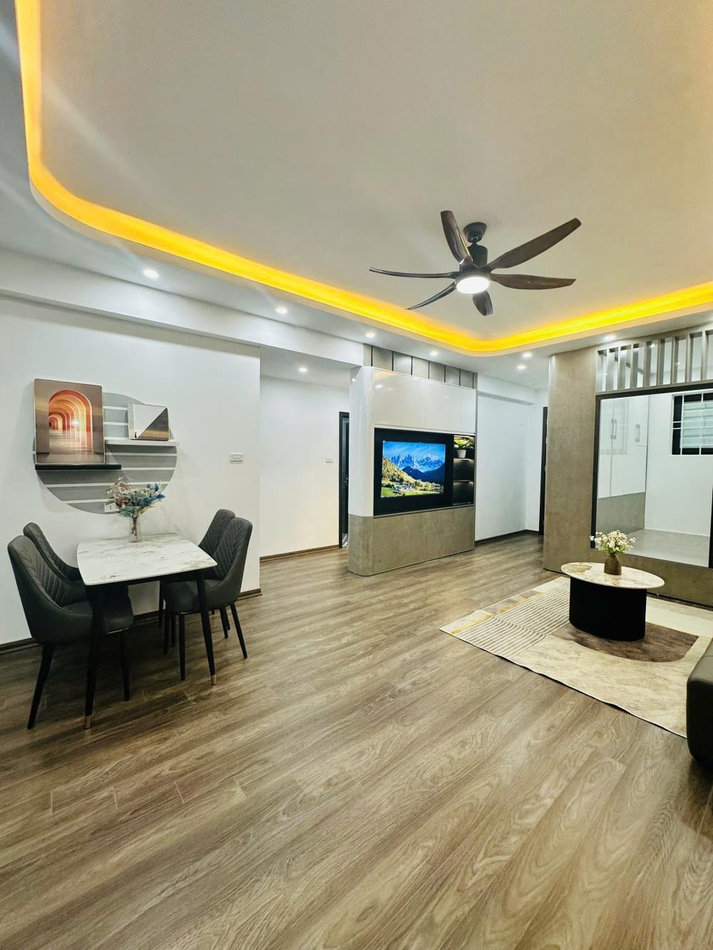 Căn hộ 3PN CT4A1 Bắc Linh Đàm: Thiết kế hiện đại, View đẹp, Giá tốt