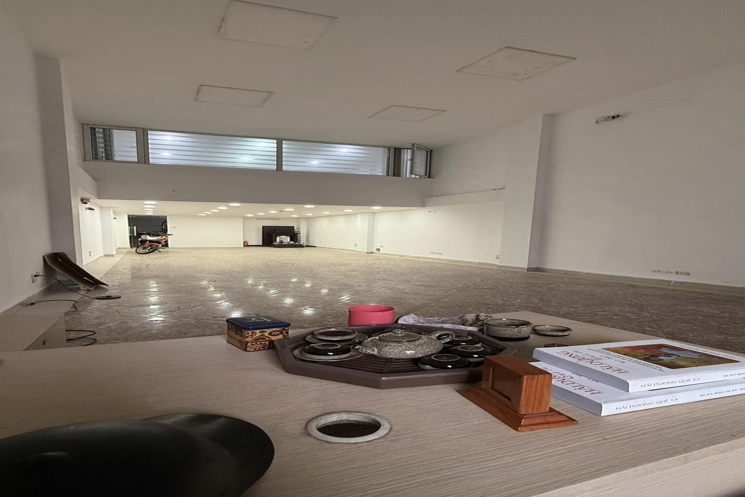 GIẢM NGAY 5 TỶ TÒA NHÀ VĂN PHÒNG MẶT PHỐ VIP QUẬN BA ĐÌNH – VỈA HÈ ĐÁ BÓNG
