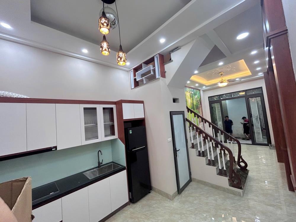 Khương Trung Thanh Xuân - Nhà 4 Tầng, 40m2, 8.8 Tỷ - Vị Trí Đắc Địa