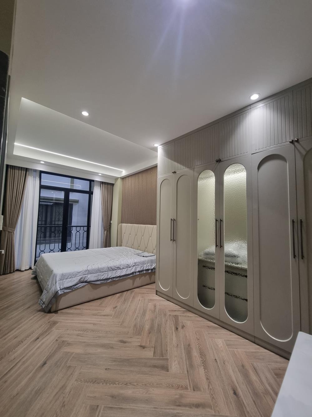 Bán nhà bà triệu Hà Đông: 5 tầng, 45m2, Full Nội Thất, 7.15 tỷ
