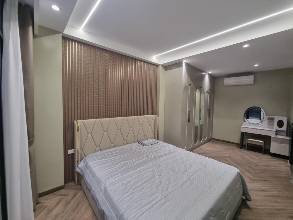 Bán nhà bà triệu Hà Đông: 5 tầng, 45m2, Full Nội Thất, 7.15 tỷ