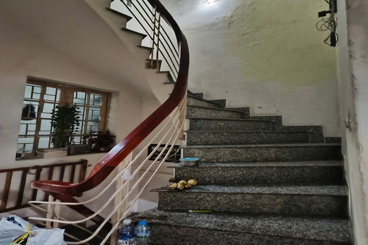 BÁN GẤP NHÀ PHÂN LÔ – Ô TÔ ĐỖ CỬA – 30M RA PHỐ – KINH DOANH TỐT - DÒNG TIỀN ỔN ĐỊNH - GIÁ CHỈ NHỈNH