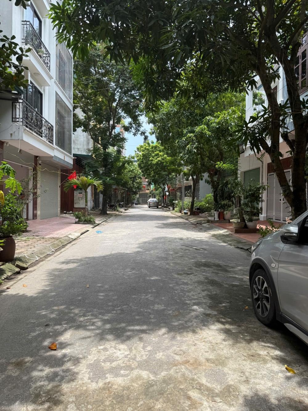 Bán nhà phân lô vỉa hè, ô tô tránh - Kiến Hưng - 55m2 - 5 Tầng - Giá 12 tỷ