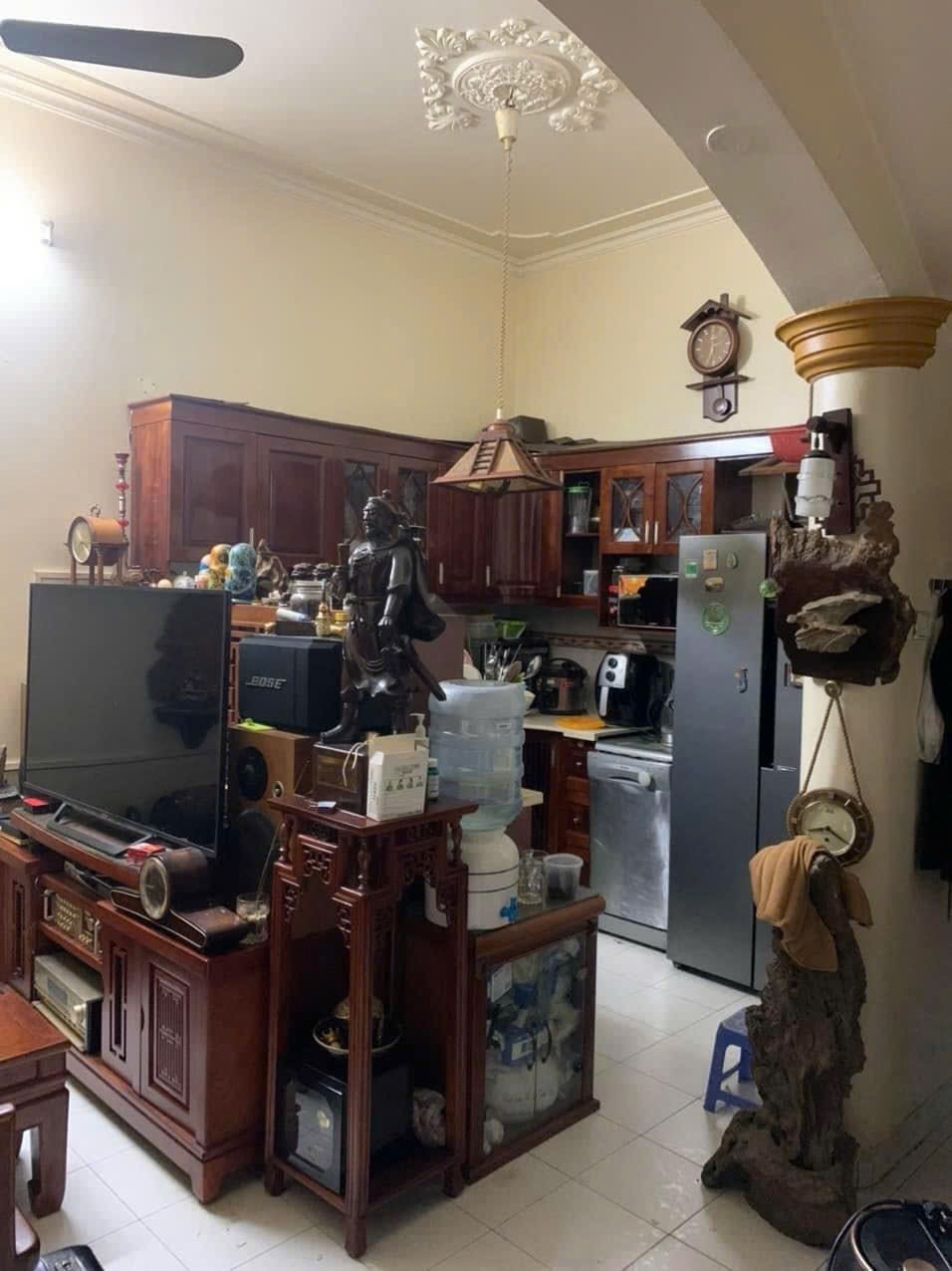 Cho Thuê Nhà Phố 3 Tầng, 4 Phòng Ngủ Tại Mai Anh Tuấn - Giá Tốt!