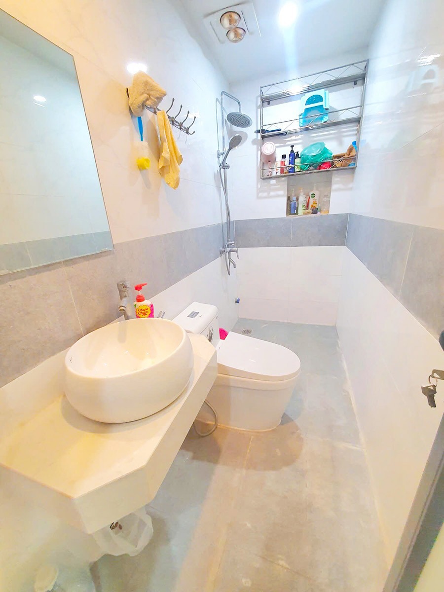 Bán nhà Kim Mã - Lô góc 2 thoáng - Kinh doanh đỉnh cao - 10.5 tỷ