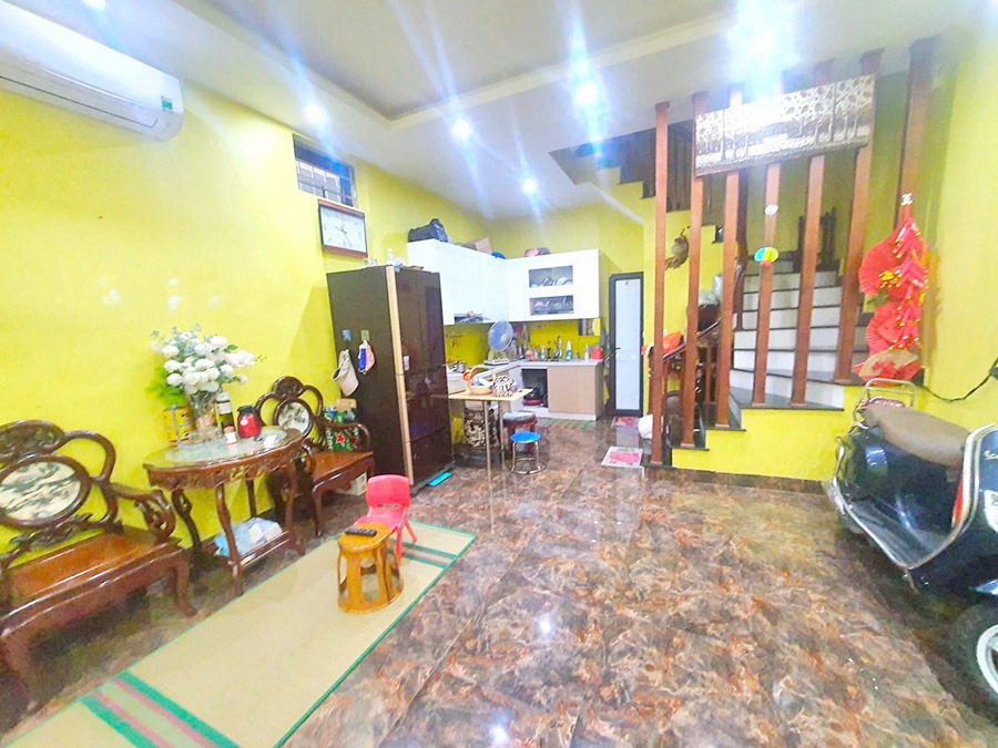 Bán nhà Kim Mã - Lô góc 2 thoáng - Kinh doanh đỉnh cao - 10.5 tỷ