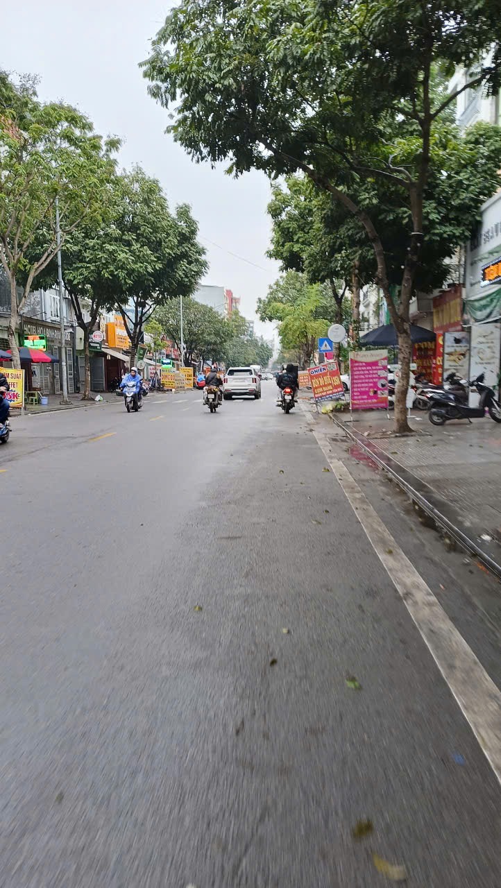 Bán nhà mặt phố Mậu Lương, Hà Đông - 60m² - Giá 18.5 tỷ
