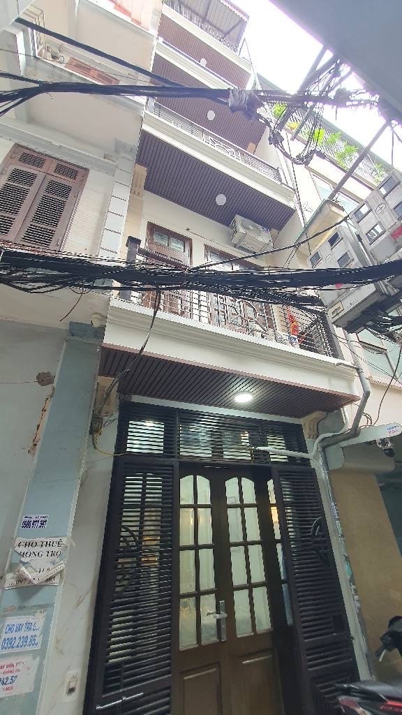 Bán nhà Trần Quốc Vượng, Dịch Vọng Hậu, Cầu Giấy 30m2 - 7.95 tỷ