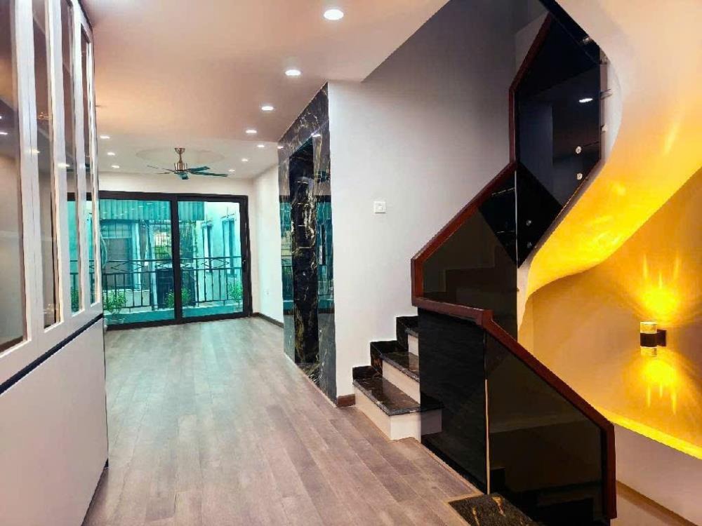 Nhà đẹp Lò Đúc - 6 Tầng, Thang Máy, 5 Phút Đến Hồ Gươm | Giá Tốt