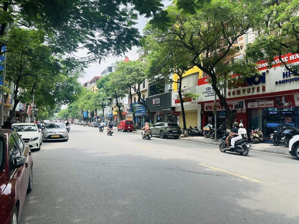 Bán Nhà Mặt Phố Quận Hai Bà Trưng 65m2 - 5 Tầng, Vị Trí Đắc Địa - Giá 36.5 Tỷ
