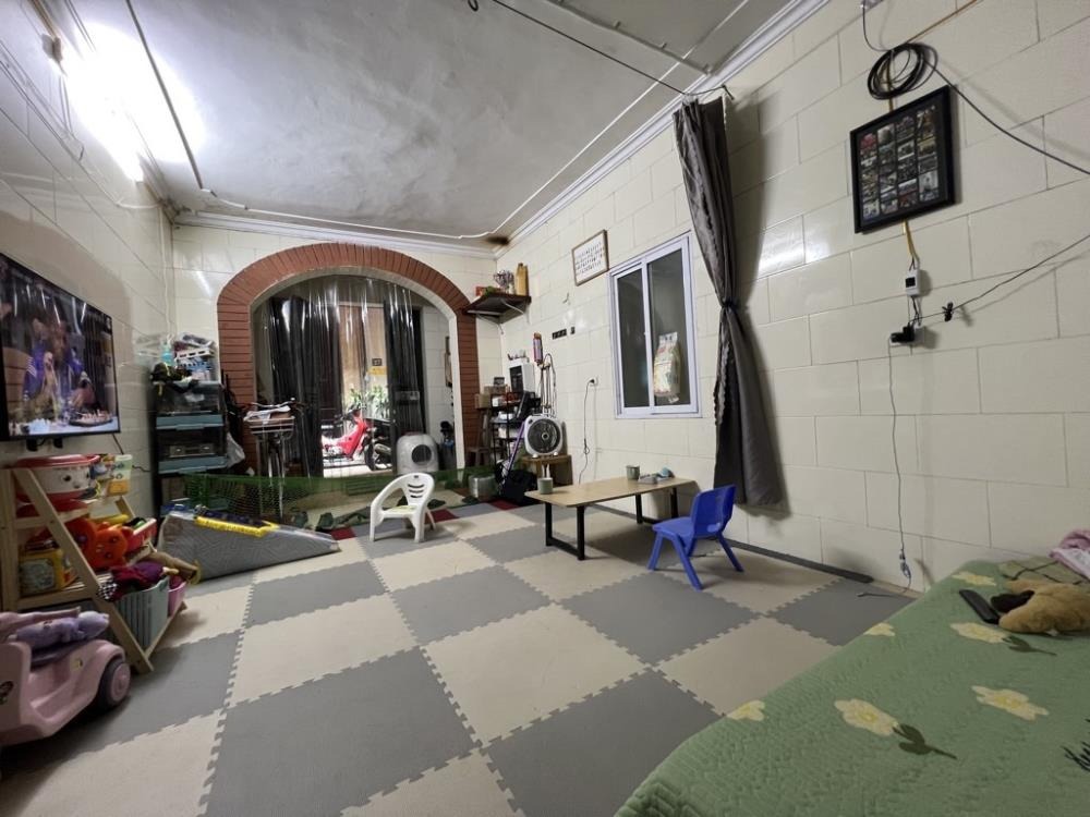 Bán Căn Hộ Tập Thể Yên Lạc - 50m2 - 3.5 Tỷ - Vị Trí Đắc Địa Hai Bà Trưng