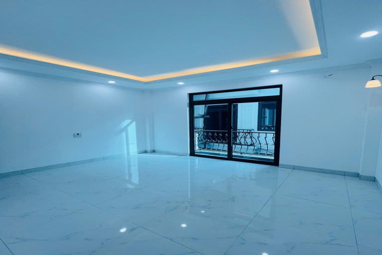 BÁN NHÀ 5 TẦNG ĐẸP - NGÕ Ô TÔ TRÁNH- YÊN LỘ - YÊN NGHĨA - HÀ ĐÔNG