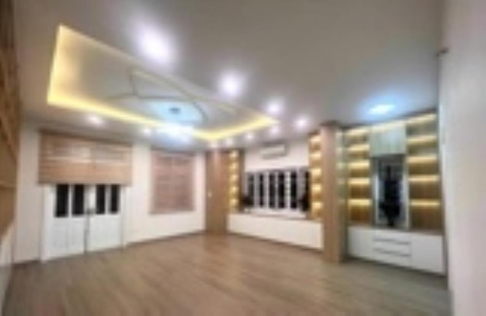 Bán Tòa Văn Phòng Phố Thái Hà Đống Đa 56m2 7 Tầng Mặt Tiền 5.25m