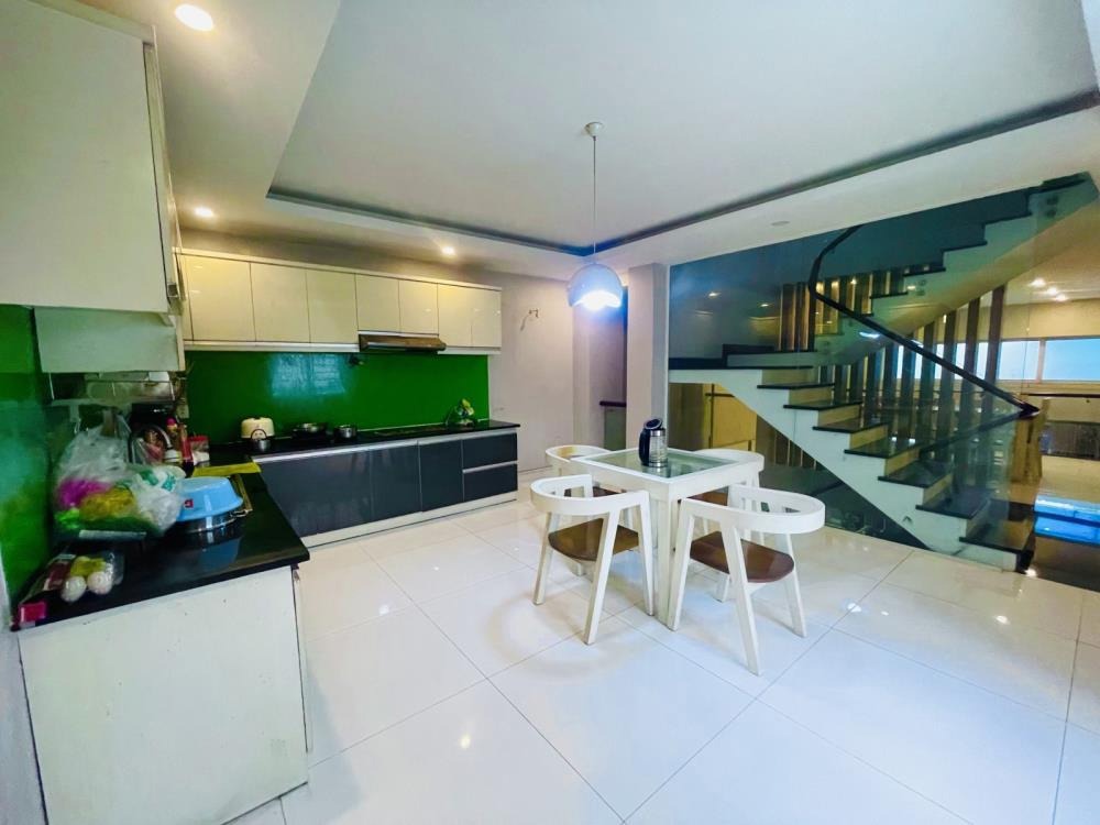 Mặt tiền kinh doanh Nguyễn Xí, Bình Thạnh - 176m2, 6PN, Giá 34.9 tỷ