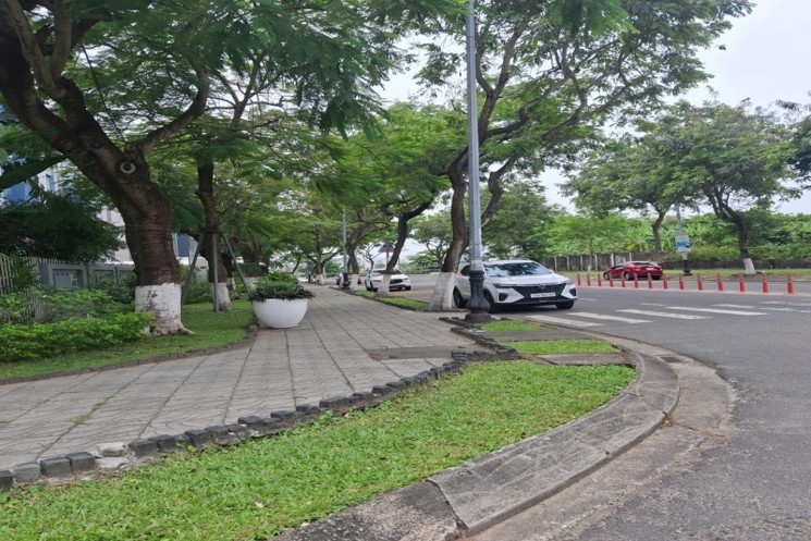 Bán lô đất 2 mặt tiền Trần Đăng Ninh - Hải Châu, 163m2, giá 19 tỷ