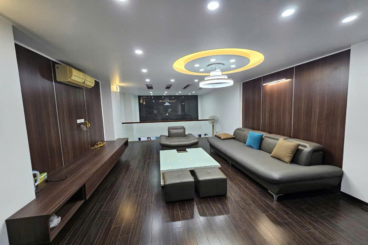 Bán nhà Thạch Bàn 50m 5 tầng Mt4.4m lô góc, oto giá 12.7 tỷ