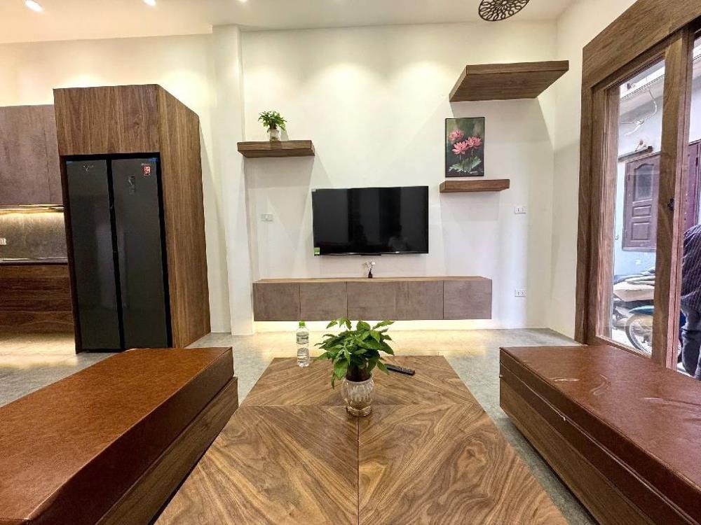 Bán nhà Trương Định - 30m2 x 4 Tầng - 6.xx Tỷ - Lô Góc - Nội Thất Sịn