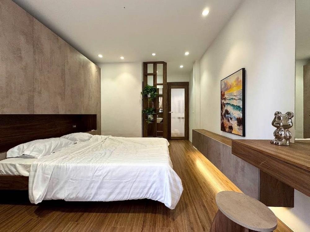 Bán nhà Trương Định - 30m2 x 4 Tầng - 6.xx Tỷ - Lô Góc - Nội Thất Sịn