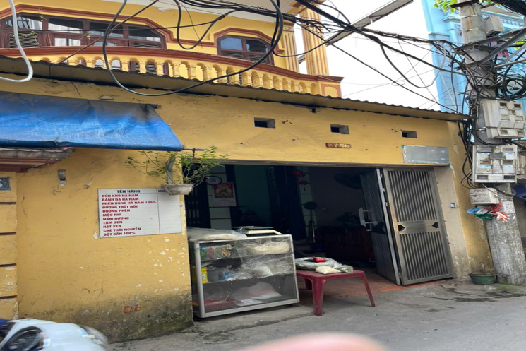 Nhà Tây Hồ trung tâm cực hiếm 62m, 3 tầng, oto qua nhà, thuận tiện cho kinh doanh, cho thuê!
