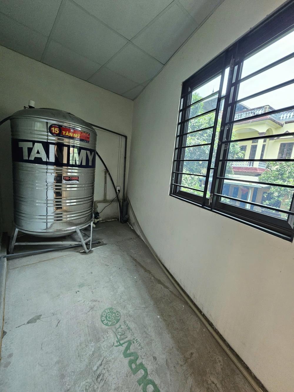 Cho thuê nhà 1.5 tầng, 2PN, đủ nội thất - Nam Phù, Hà Nội