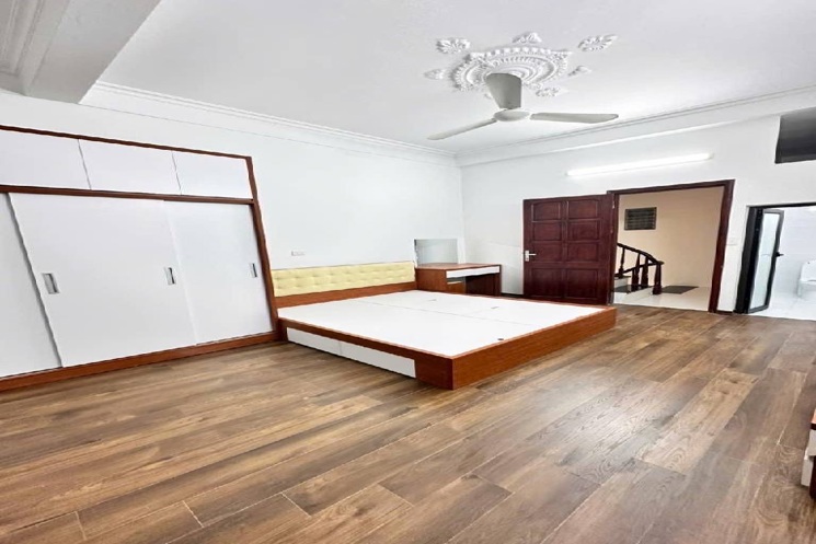 CẦU GIÂY Ô TÔ 10M,SÁT PHỐ-NHÀ ĐẸP FULL NỘI THẤT 30M-8 TỶ800