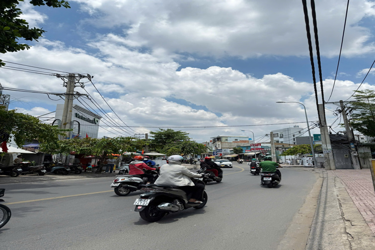 NƠ TRANG LONG - 63M2 - NGANG  4.2M - 2 TẦNG - PHƯỜNG 13 - BÌNH THẠNH - SHR