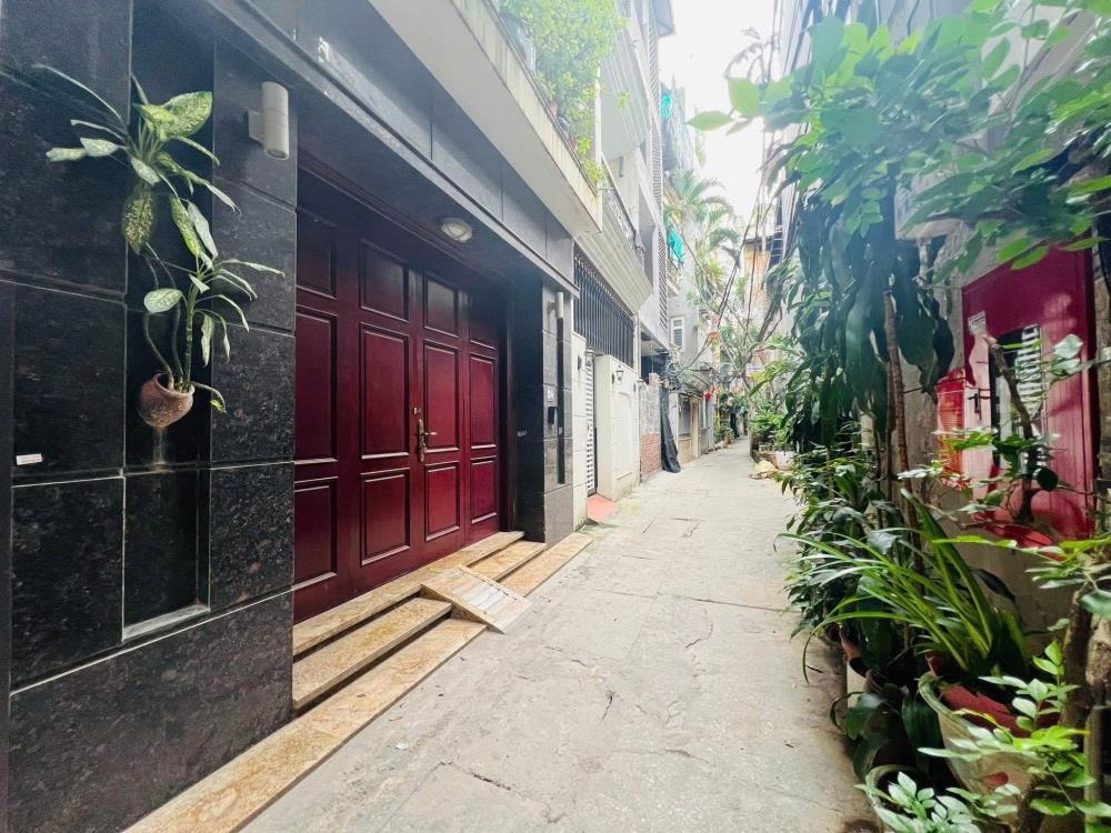Bán nhà riêng Quận Hai Bà Trưng, Hà Nội - 63m² 5 tầng, Mặt tiền 4.6m - Giá 18.9 tỷ