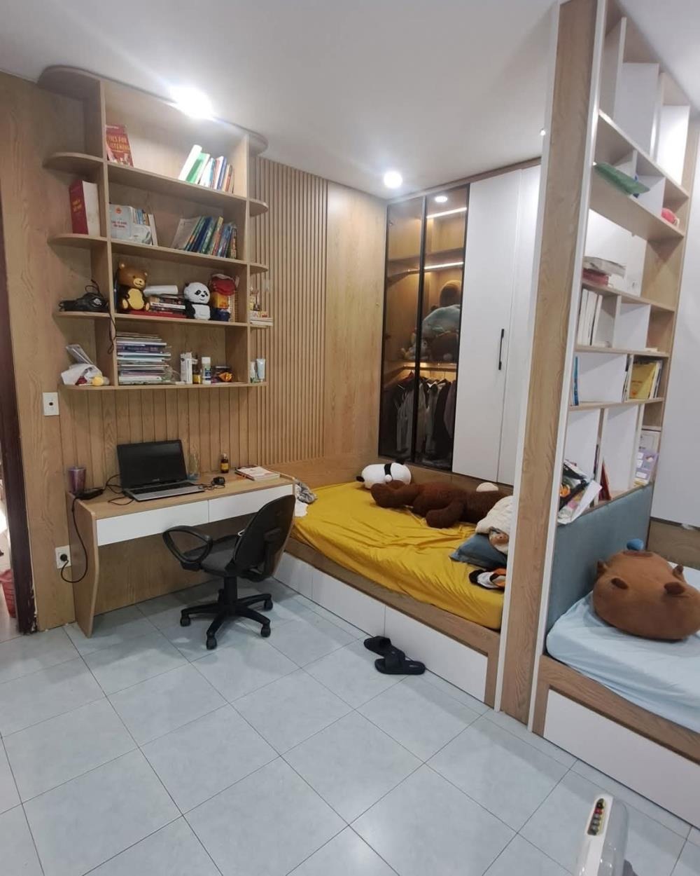 Bán nhà KĐT Văn Quán - 5 tầng, gara, gỗ lim cao cấp - Giá tốt nhất