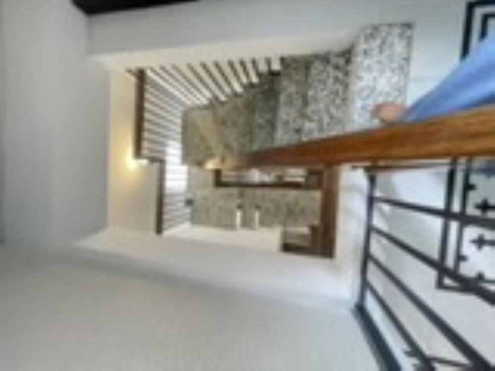 Bán nhà Lĩnh Nam 45m², 4 tầng, Nội thất Xịn, Ngõ Thông, Gần Phố - Chỉ 9 tỷ