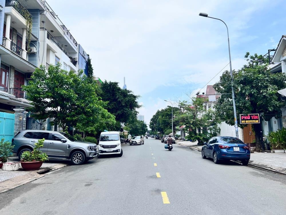 Bán Nhà Mặt Tiền An Phú - 44 Tỷ, Vị Trí Đắc Địa, Dt 150m²