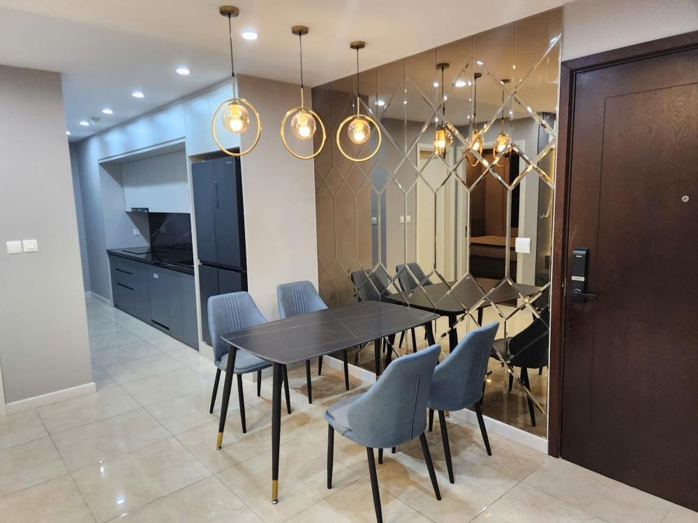 Căn hộ 2PN Vinhomes D Capitale: 7.5 tỷ - Nội thất cao cấp - View đẹp