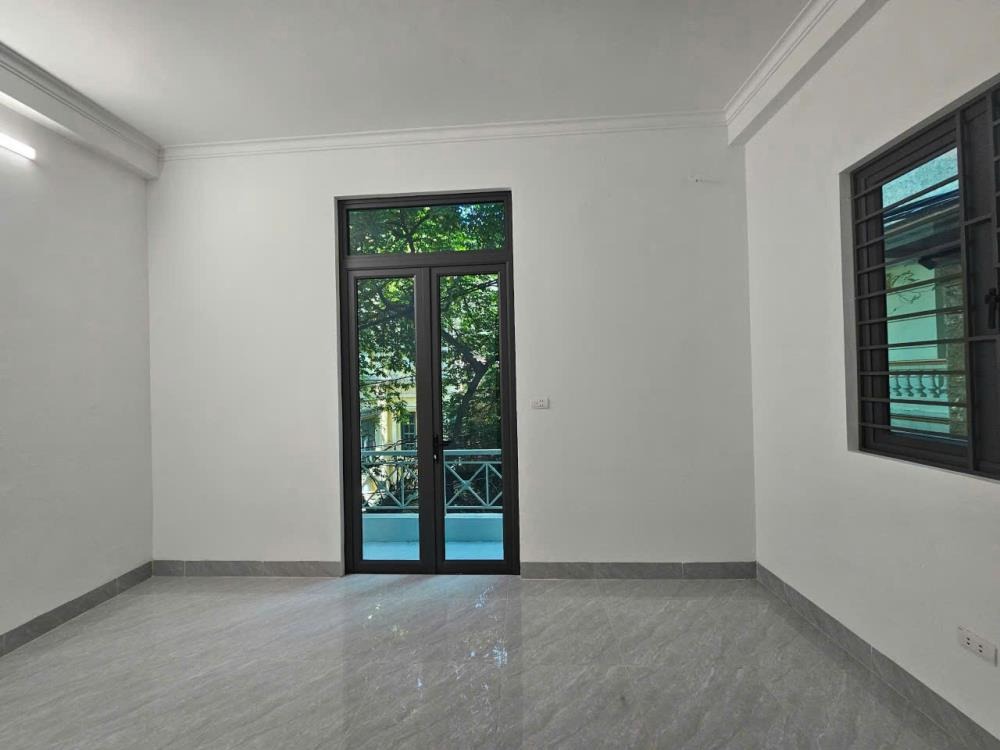 Bán nhà chính chủ 4 tầng, lô góc Vương Thừa Vũ, Thanh Xuân - Ô tô đỗ cửa