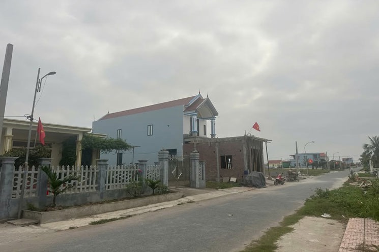 Đất nền Quất Lâm 2.4 tỷ – 100m2 ngay khu chợ đêm, kinh doanh tốt – Nguyễn Hùng BĐS - 0989333012