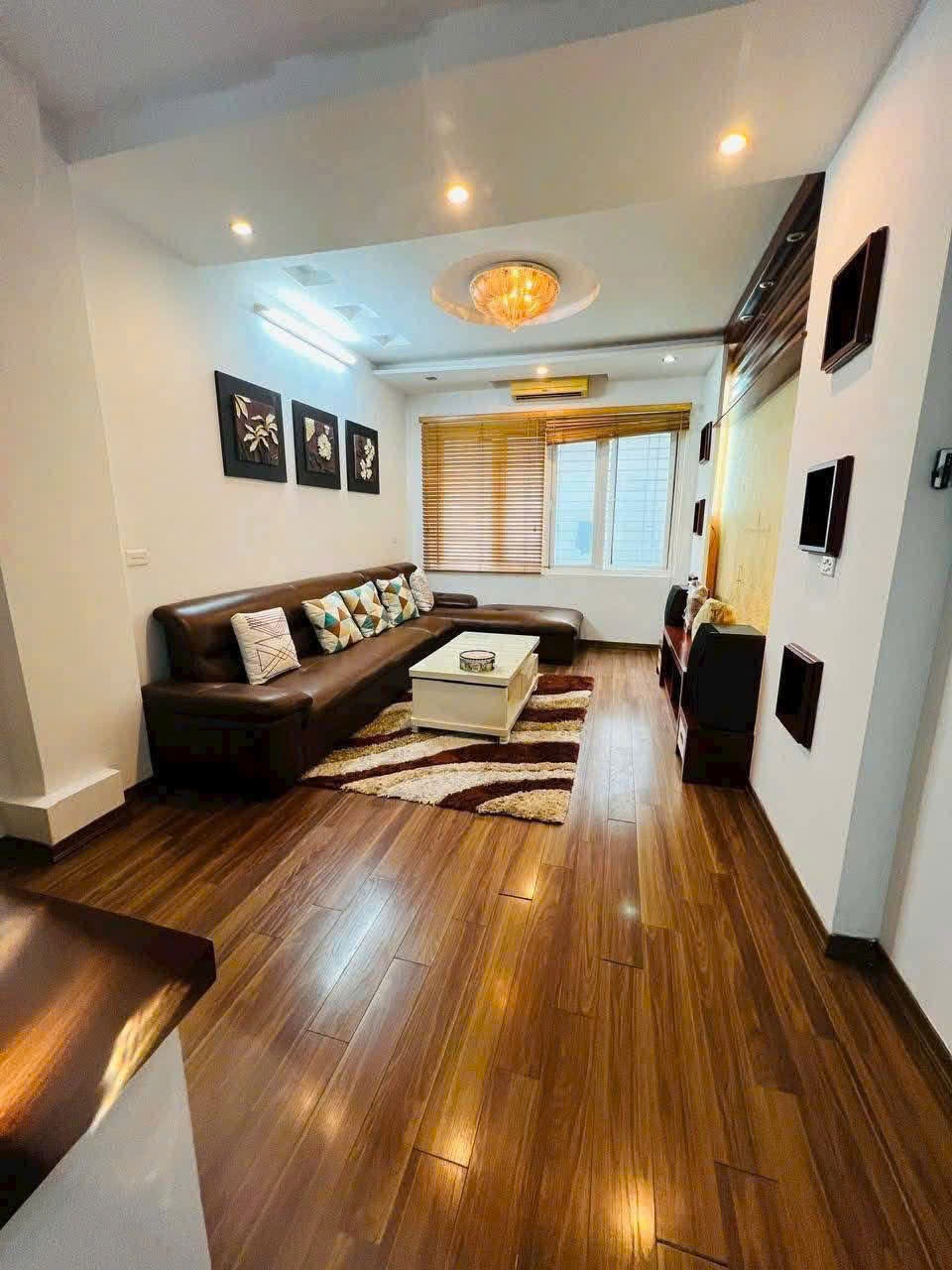 Cho Thuê Nhà Riêng Ngõ 173 Phố Tam Trinh - Giá Tốt, Full Nội Thất