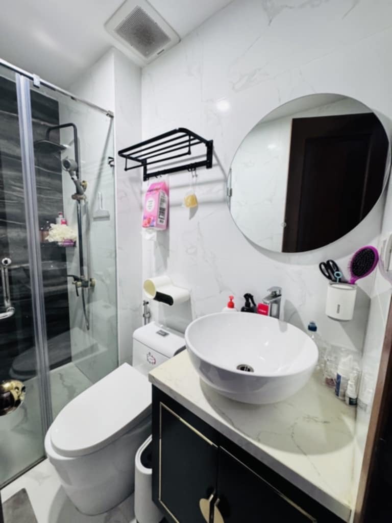 Bán Nhà Phố Hoàng Hoa Thám - Thang Máy - Full Nội Thất Nhập Khẩu