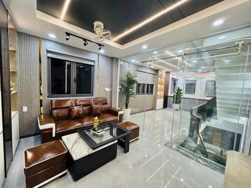 Siêu phẩm Căn Góc 5 Tầng - Khu Phân Lô Đồng Bộ - Mã Lò, Bình Tân