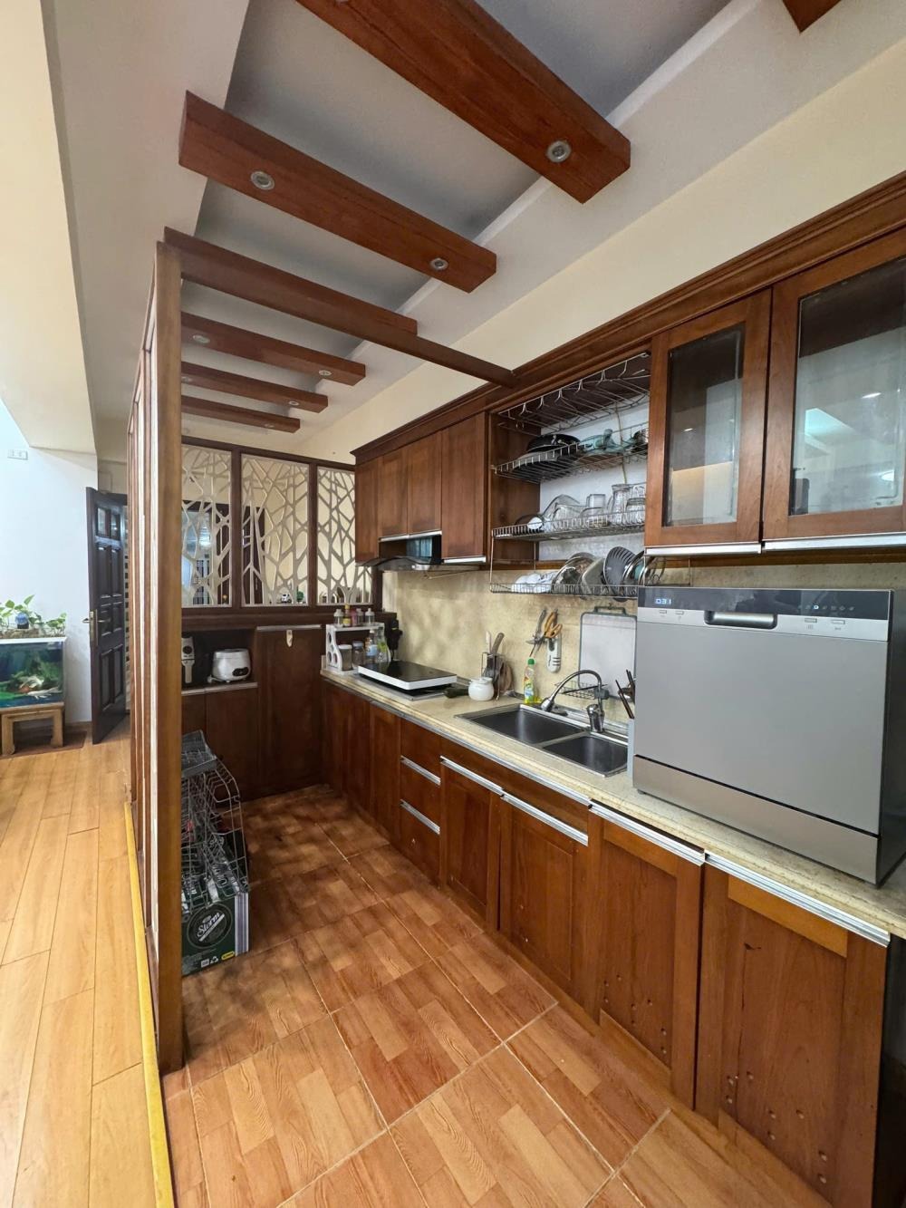 Bán Nhà Kim Giang 39m2, 5 Tầng, 7.25 Tỷ - 2 Mặt Tiền, Thông Thoáng