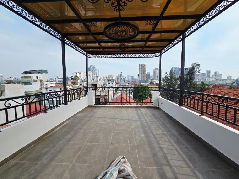 Phân Lô Xây Mới Hoàng Quốc Việt - 65m2, 7 Tầng, Lô Góc, Kinh Doanh - Giá Từ 31 Tỷ
