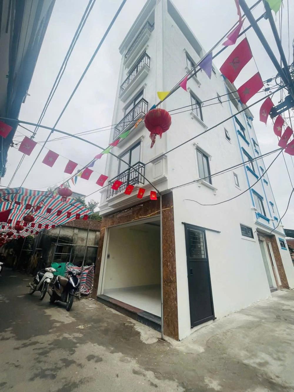 Bán Căn Góc 5 Tầng Đan Phượng, Ô Tô Vào Nhà, Gần Trường THPT Tân Lập