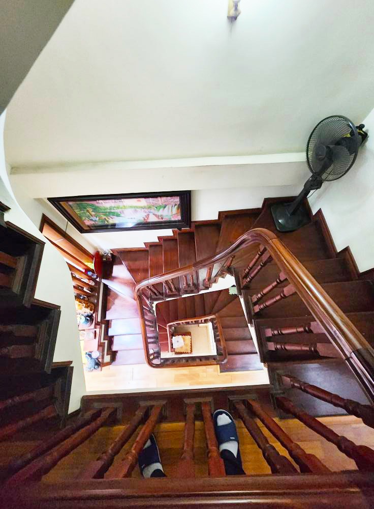 Bán Nhà Phố Pháo Đài Láng - 50m2, 5 Tầng, Kinh Doanh Đỉnh Cao