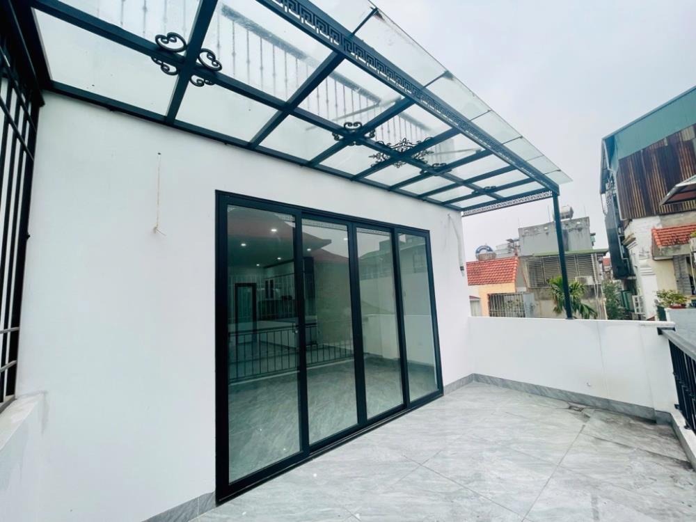 Nhà Mới Kính Coong, Ô Tô Sát Nhà, 6 Tầng Thang Máy, Ngõ 34 Âu Cơ - Giá 15.9 Tỷ