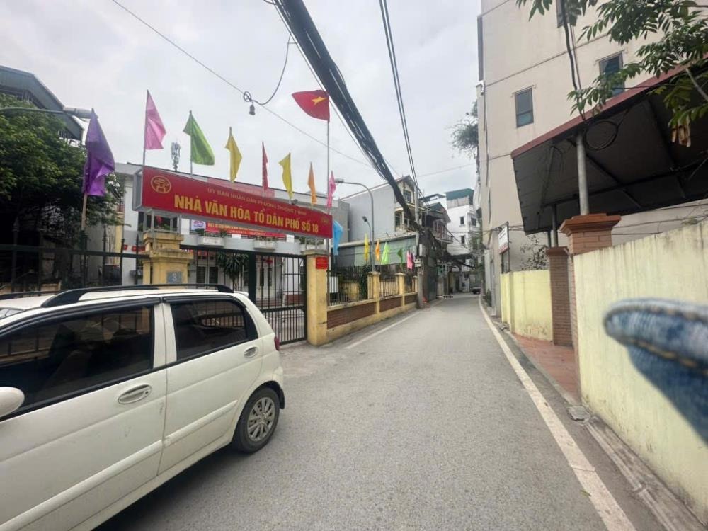 Giá Rẻ Đất Long Biên - Ngõ Ô Tô - Chỉ 140tr/m2 - Diện Tích 70m2