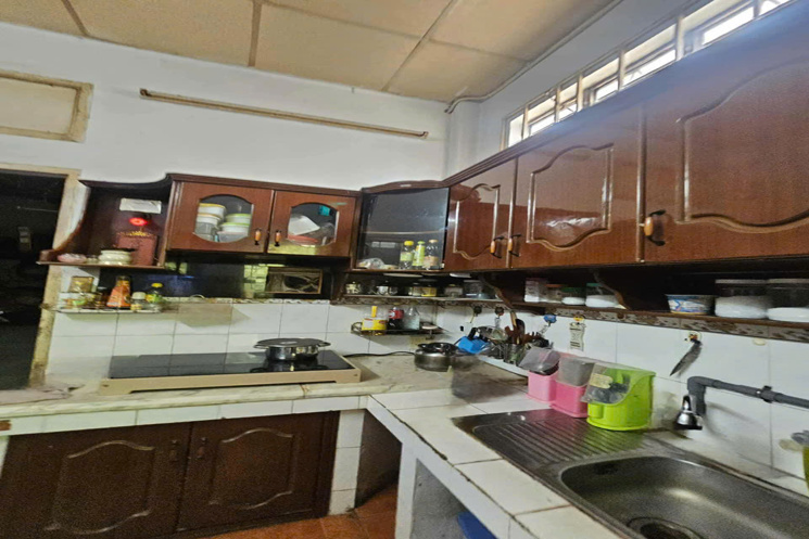 NHÀ  SHR 5PN 130M  ẤP VẠN HẠNH – TRUNG CHÁNH HÓC MÔN – GIÁ MỀM