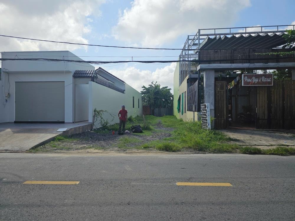 Cắt Lỗ 200 Triệu - Bán Gấp Lô Đất 150m2 Bà Điểm, Giá 1.4 Tỷ