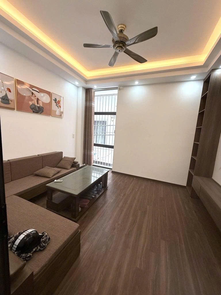 Bán Nhà Phố Định Công Thượng Giá Tốt - 8.2 tỷ - 46m2 - Gần Phố - Ô Tô Tránh