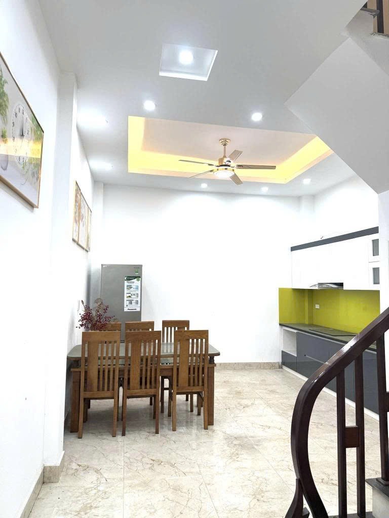 Bán Nhà Phố Định Công Thượng Giá Tốt - 8.2 tỷ - 46m2 - Gần Phố - Ô Tô Tránh