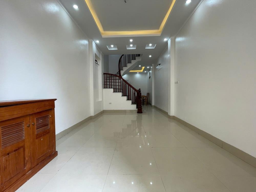 Nhà Hà Đông 5 Tầng, 6 Tỷ, Ô Tô Đỗ Cửa, Gần Trường Lê Quý Đôn